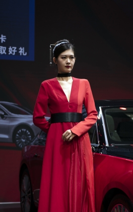 2021年重庆国际车展红旗车展气质车模